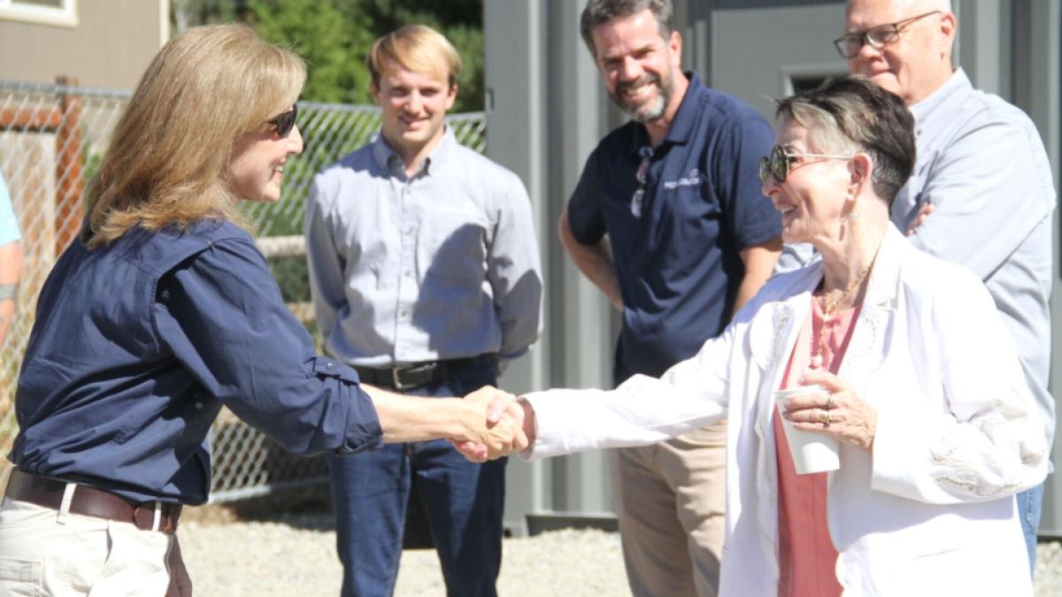 Congresswoman Schrier makes trip to Cle Elum to visit HopeSource project