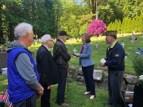 Congresswoman Kim Schrier M.D. giving Vietnam Veterans Certificate