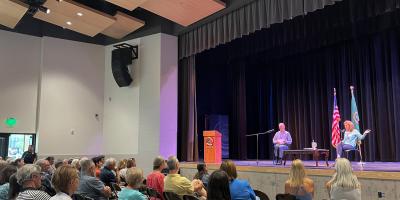Leavenworth Mayor Carl Florea leads Q&A discussion with Rep. Kim Schrier.