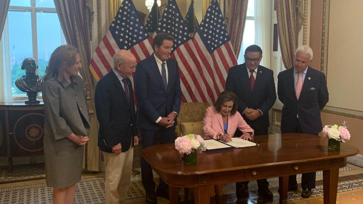 Rep. Schrier at Ocean Shipping Reform Act bill enrollment ceremony