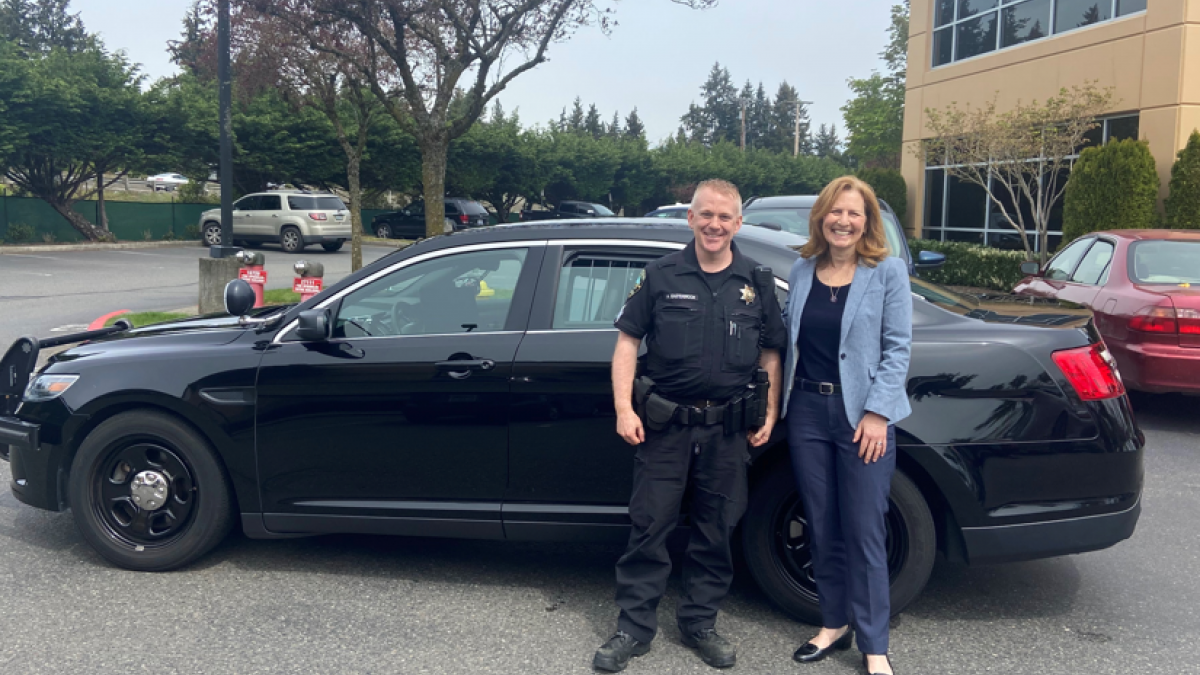 Rep. Schrier with Covington Acting Chief